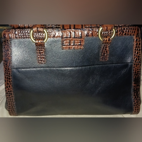 Brahmin Croc Embossed Satchel With Dustbag - Picture 2 of 7